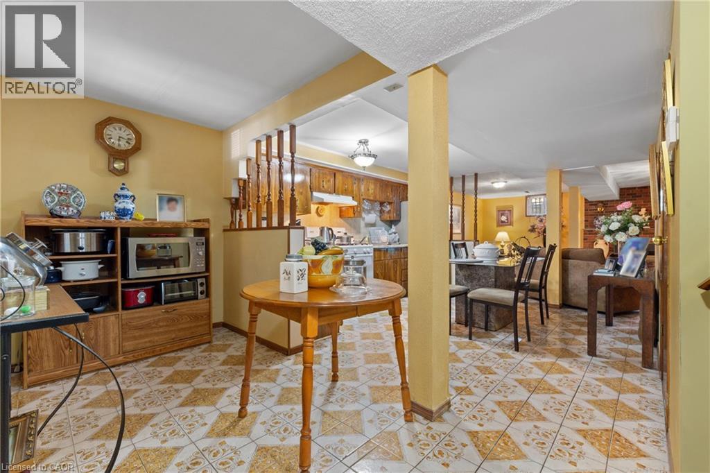 202 Ray Street N, Hamilton, Ontario  L8R 2Y2 - Photo 37 - 40838049