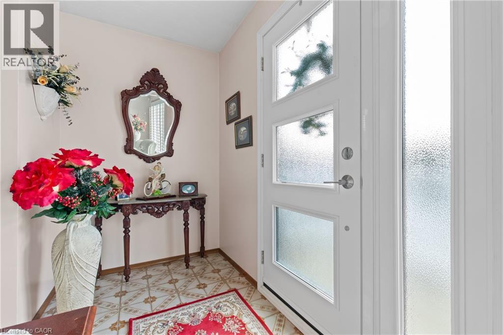 202 Ray Street N, Hamilton, Ontario  L8R 2Y2 - Photo 5 - 40838049