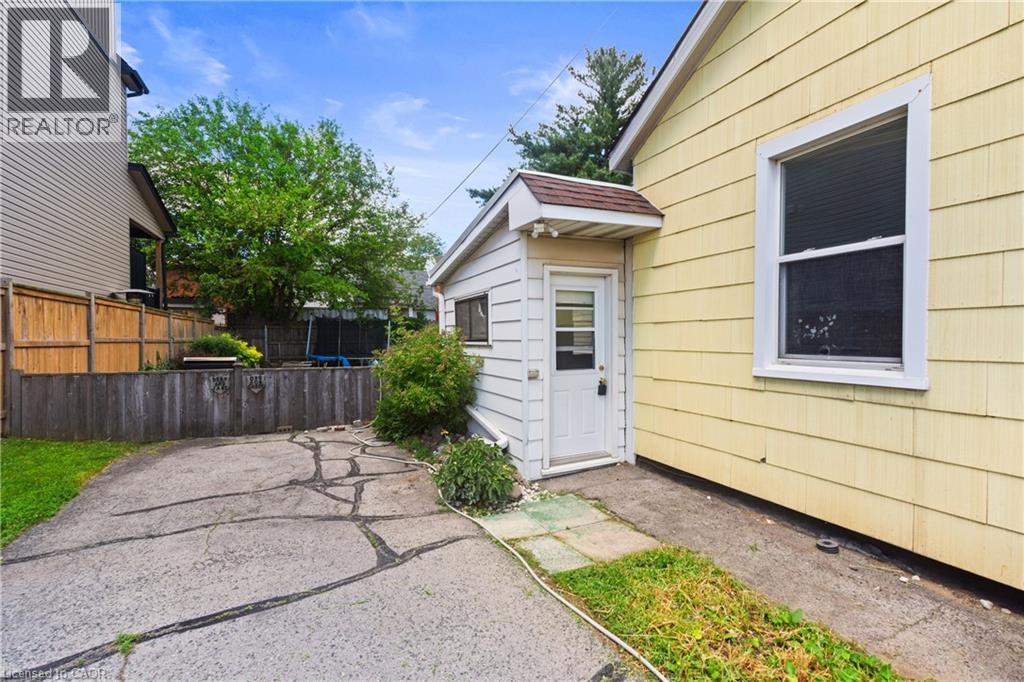 193 Locke Street N, Hamilton, Ontario  L8R 3B1 - Photo 27 - 40836971