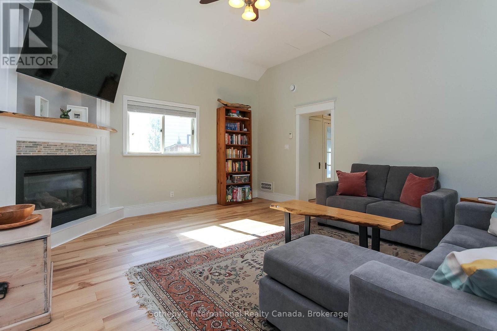 41 Market Street, Collingwood, Ontario  L9Y 3M5 - Photo 16 - S13443666