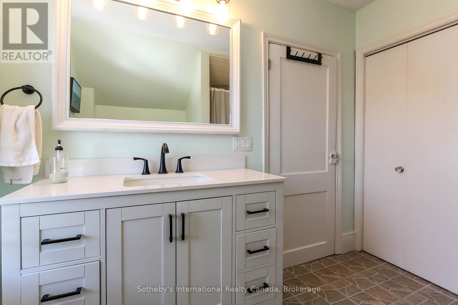 41 Market Street, Collingwood, Ontario  L9Y 3M5 - Photo 21 - S13443666