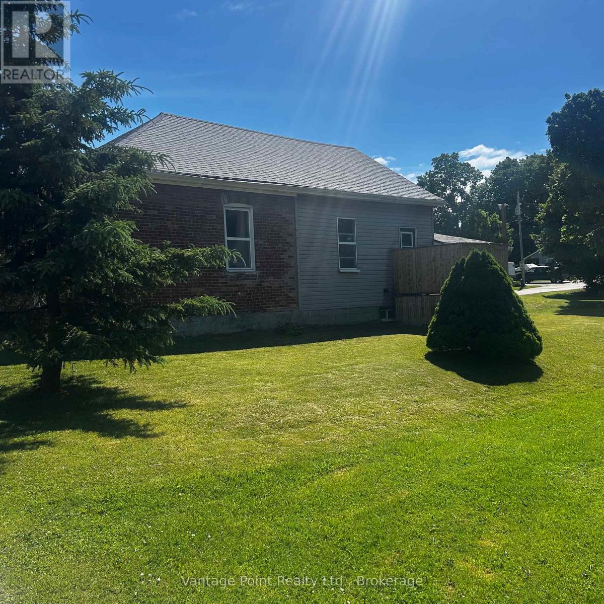 41 Collingwood Street, Grey Highlands, Ontario  N0C 1E0 - Photo 3 - X13443634