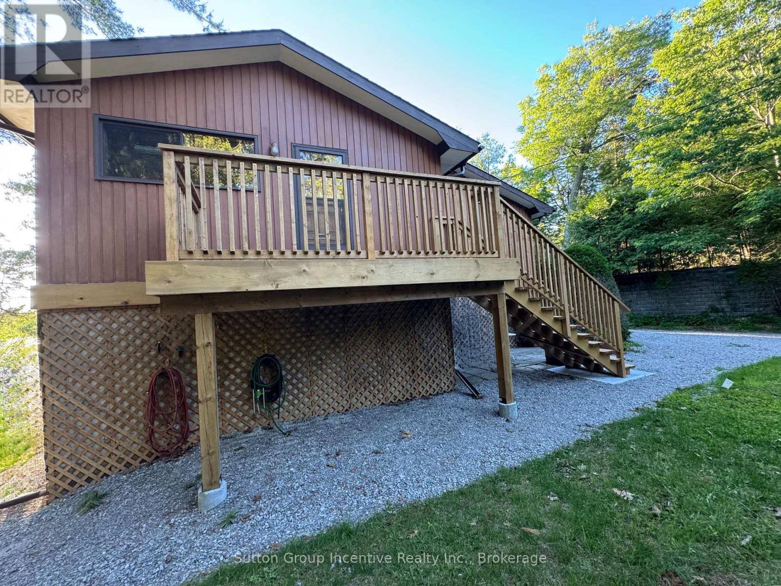 1017 Goldfinch Court, Gravenhurst, Ontario  P0E 1G0 - Photo 4 - X13443636