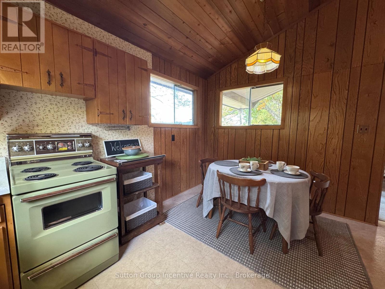 1017 Goldfinch Court, Gravenhurst, Ontario  P0E 1G0 - Photo 8 - X13443636