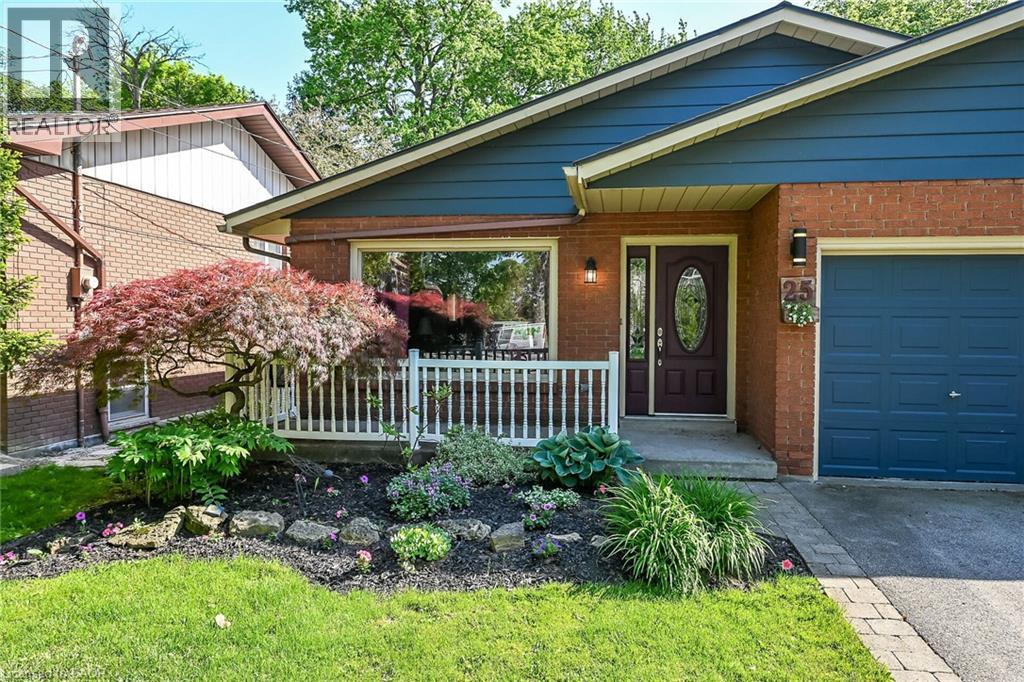 25 Inverness Avenue, Hamilton, Ontario  L9C 1A1 - Photo 2 - 40839535