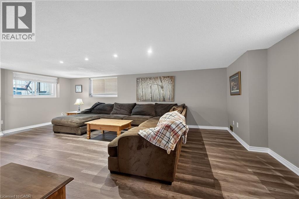 25 Inverness Avenue, Hamilton, Ontario  L9C 1A1 - Photo 28 - 40839535