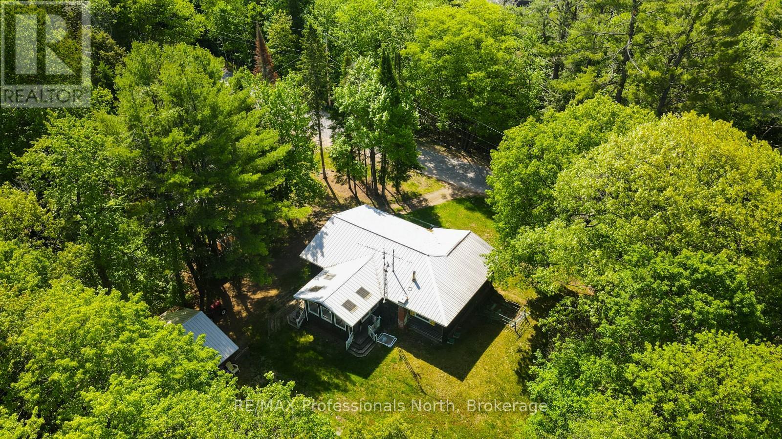 171 Sunnyside Street, Dysart Et Al, Ontario  K0M 1S0 - Photo 2 - X13443822