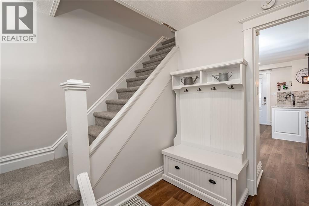 20 Wardrope Avenue, Stoney Creek, Ontario  L8G 1S2 - Photo 10 - 40829987