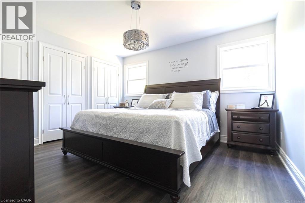 2390 Sinclair Circle, Burlington, Ontario  L7P 3C3 - Photo 17 - 40839736