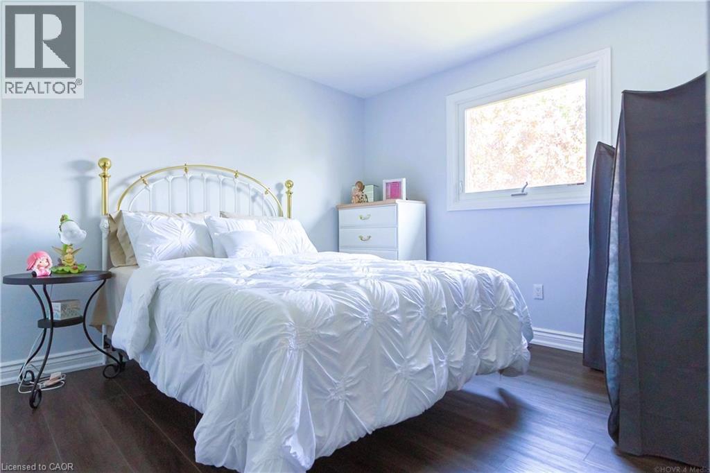 2390 Sinclair Circle, Burlington, Ontario  L7P 3C3 - Photo 20 - 40839736