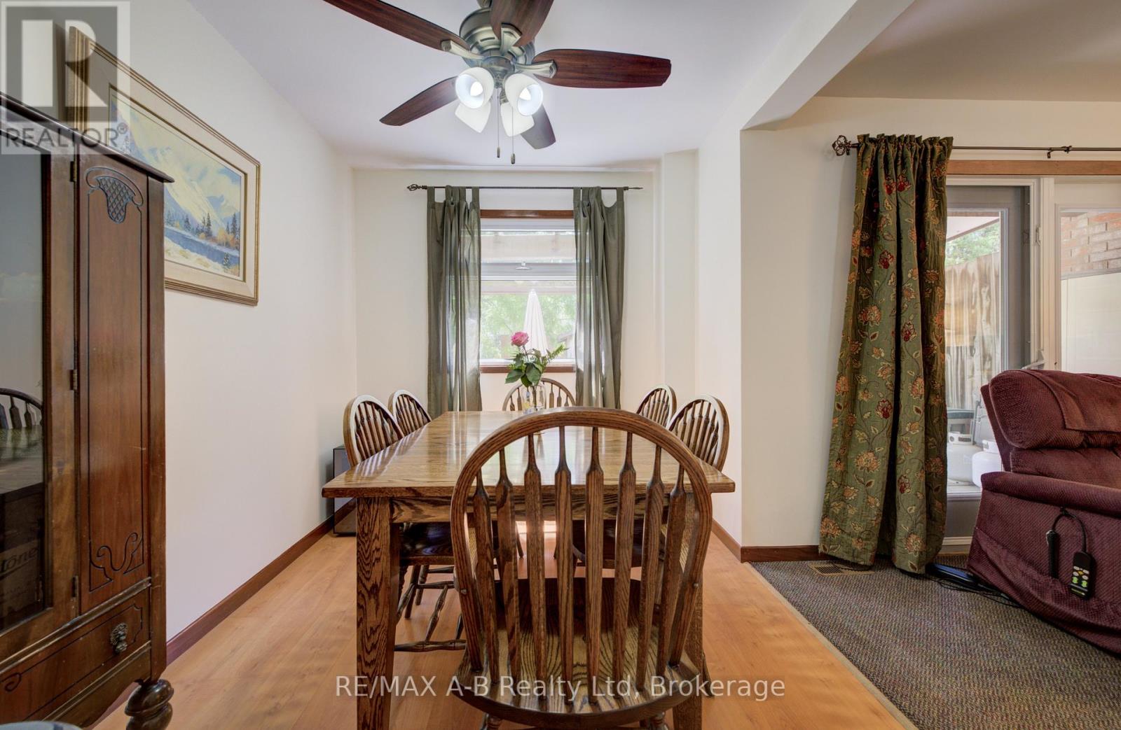 23 Galt Road, Stratford, Ontario  N5A 7J1 - Photo 11 - X13444386
