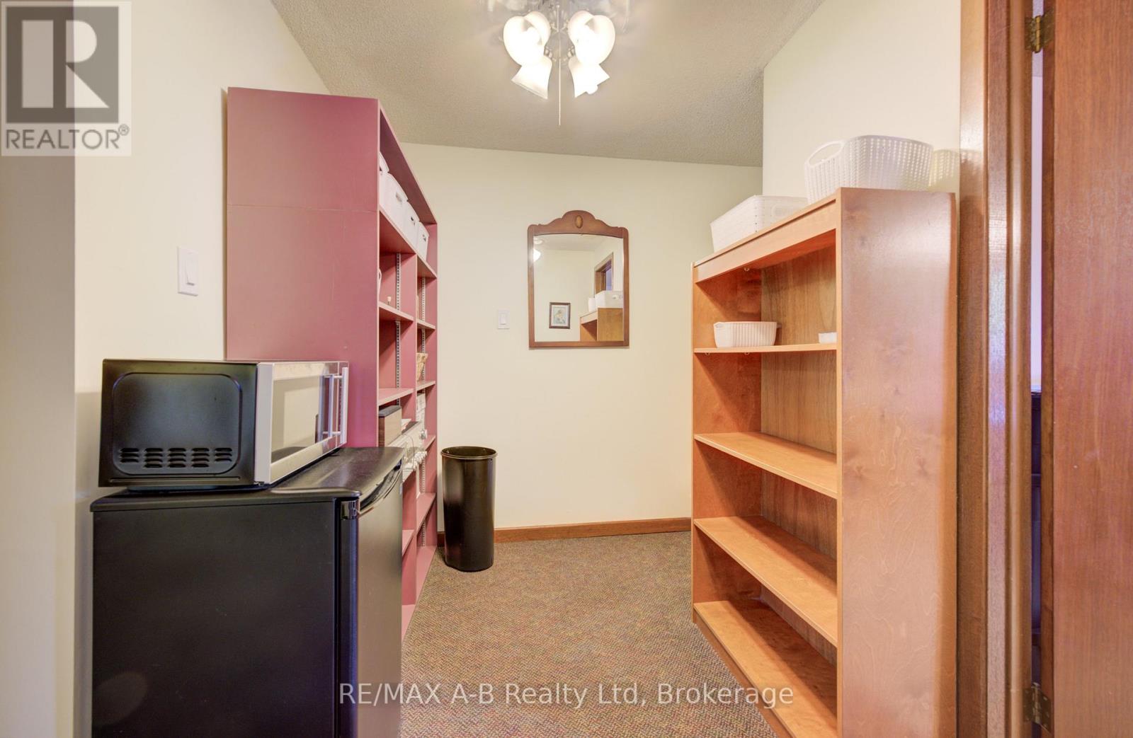 23 Galt Road, Stratford, Ontario  N5A 7J1 - Photo 15 - X13444386