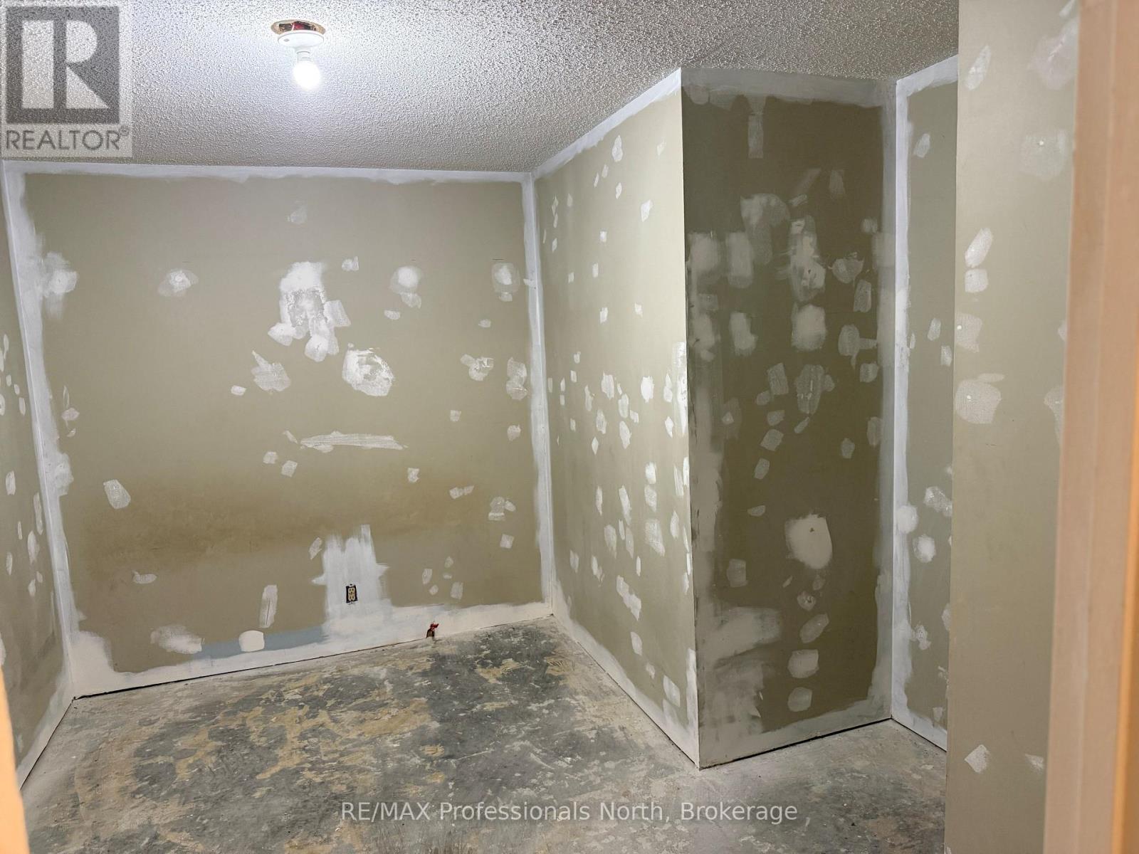 37 Spruce Drive S, Huntsville, Ontario  P0B 1L0 - Photo 19 - X13444428