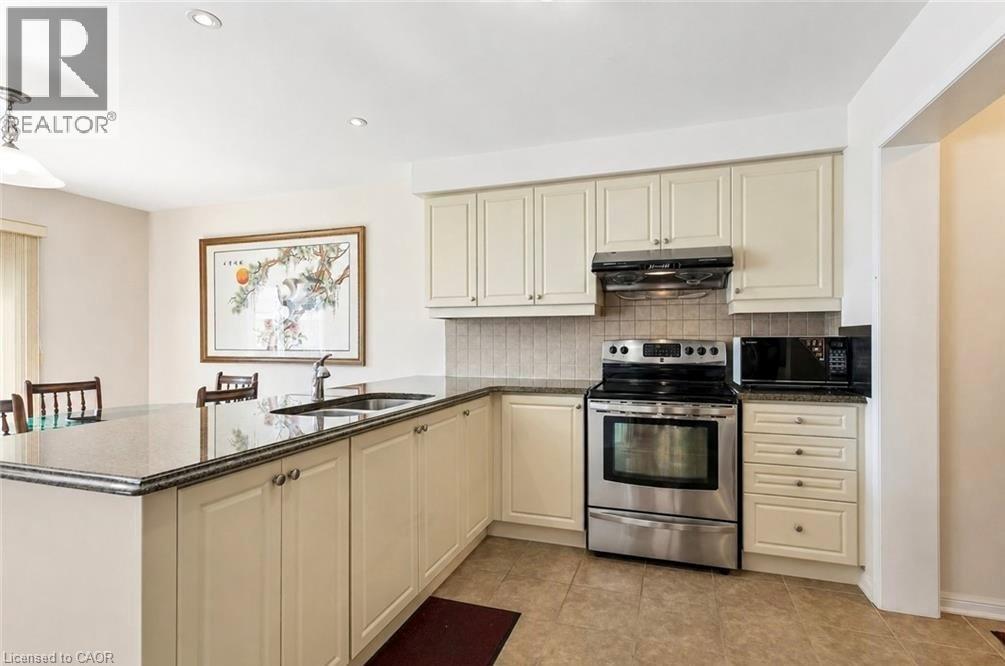 10 Klemscott Road, Brampton, Ontario  L7A 0P5 - Photo 10 - 40839689