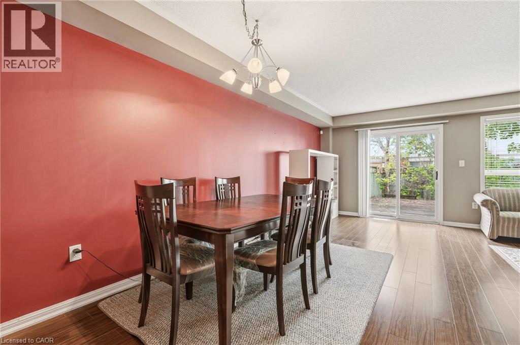 4413 Peter Drive, Burlington, Ontario  L7L 6S6 - Photo 9 - 40836404