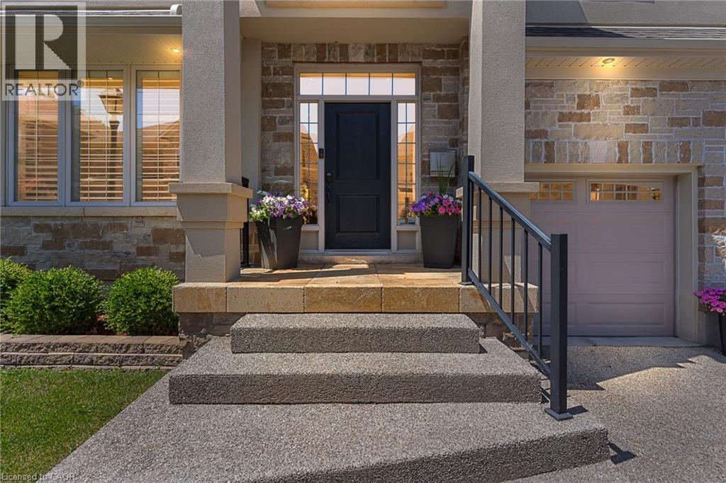 258 Edgewater Crescent Unit# 8, Kitchener, Ontario  N2A 4M2 - Photo 3 - 40839422