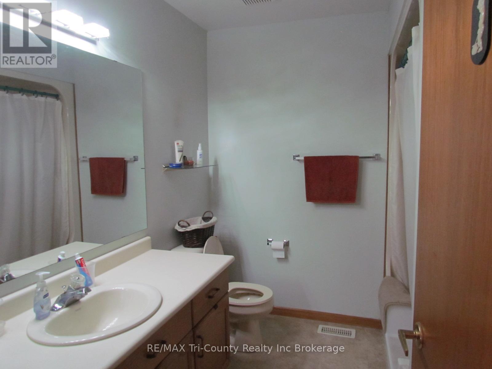29 Beckett Boulevard, Tillsonburg, Ontario  N4G 5N1 - Photo 10 - X13444890