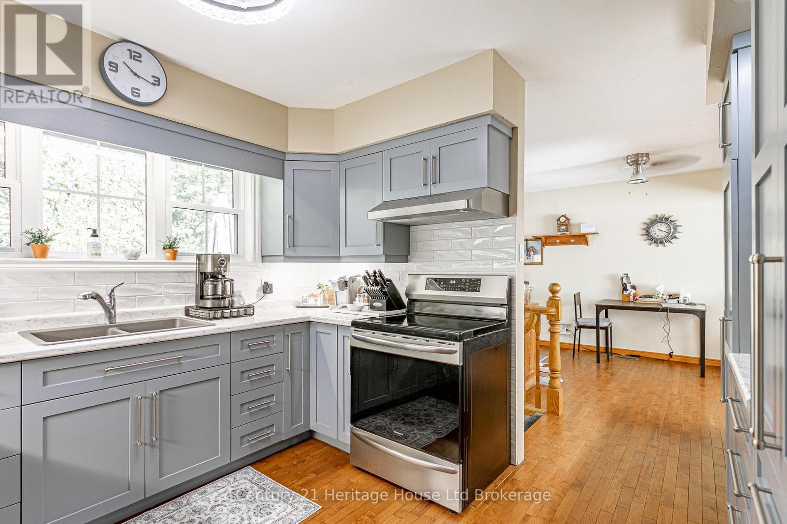 694 Queen Street, East Zorra-Tavistock, Ontario  N0J 1M0 - Photo 13 - X13445082