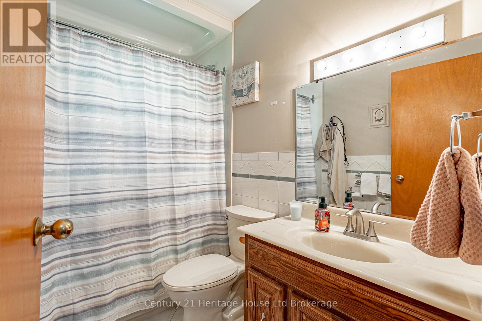 694 Queen Street, East Zorra-Tavistock, Ontario  N0J 1M0 - Photo 17 - X13445082