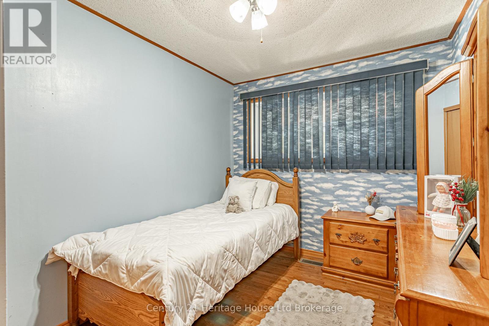 694 Queen Street, East Zorra-Tavistock, Ontario  N0J 1M0 - Photo 18 - X13445082