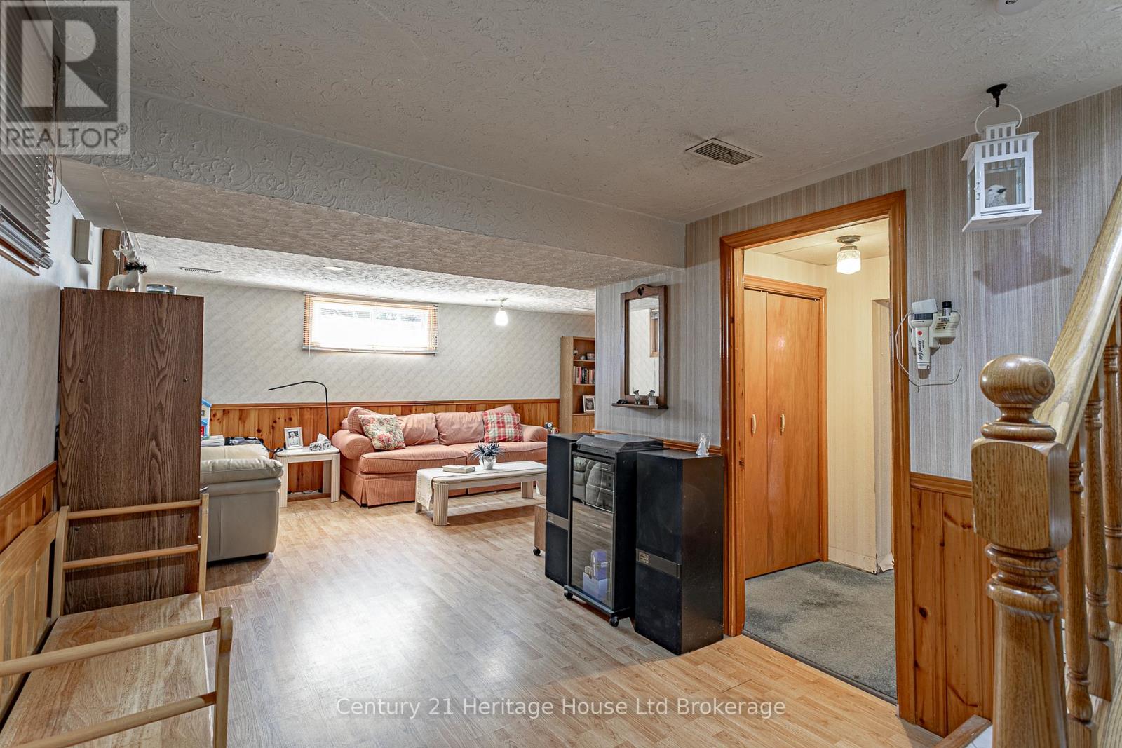 694 Queen Street, East Zorra-Tavistock, Ontario  N0J 1M0 - Photo 20 - X13445082