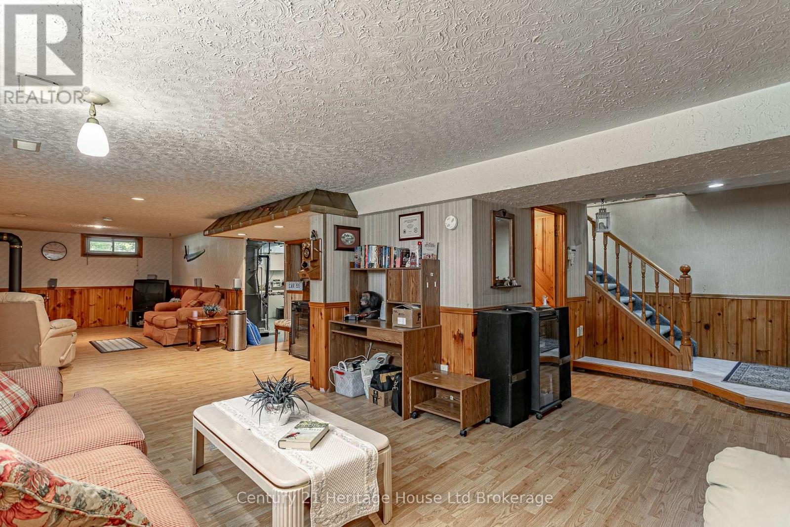 694 Queen Street, East Zorra-Tavistock, Ontario  N0J 1M0 - Photo 22 - X13445082