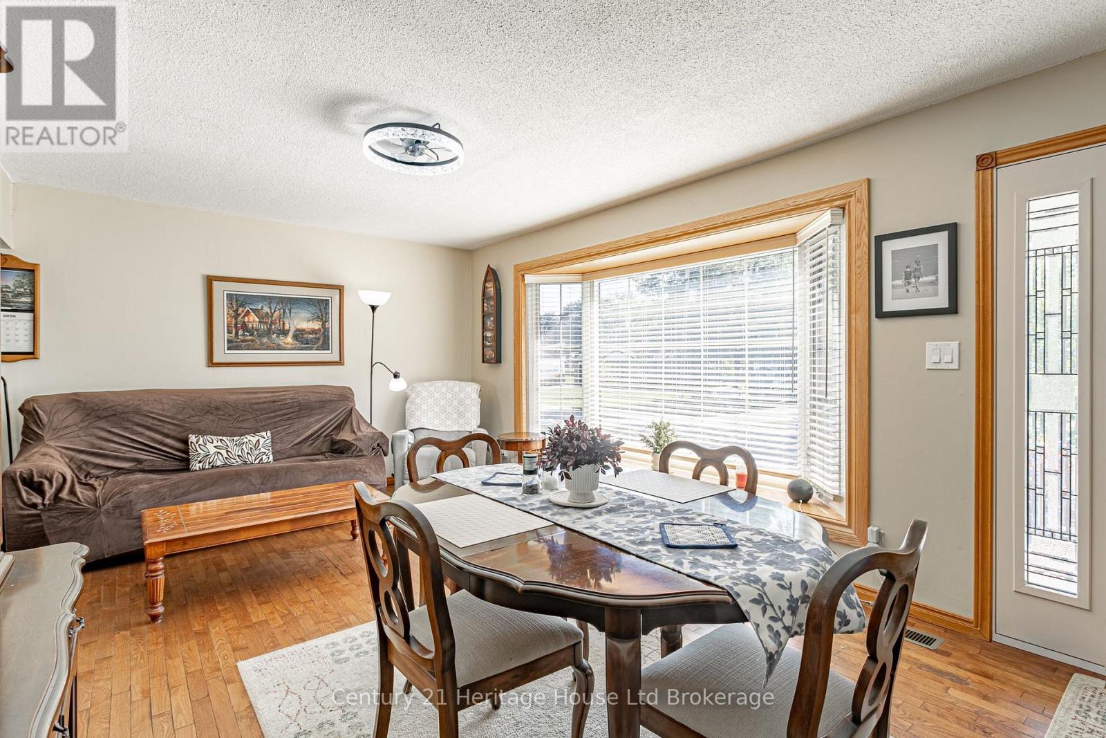 694 Queen Street, East Zorra-Tavistock, Ontario  N0J 1M0 - Photo 4 - X13445082