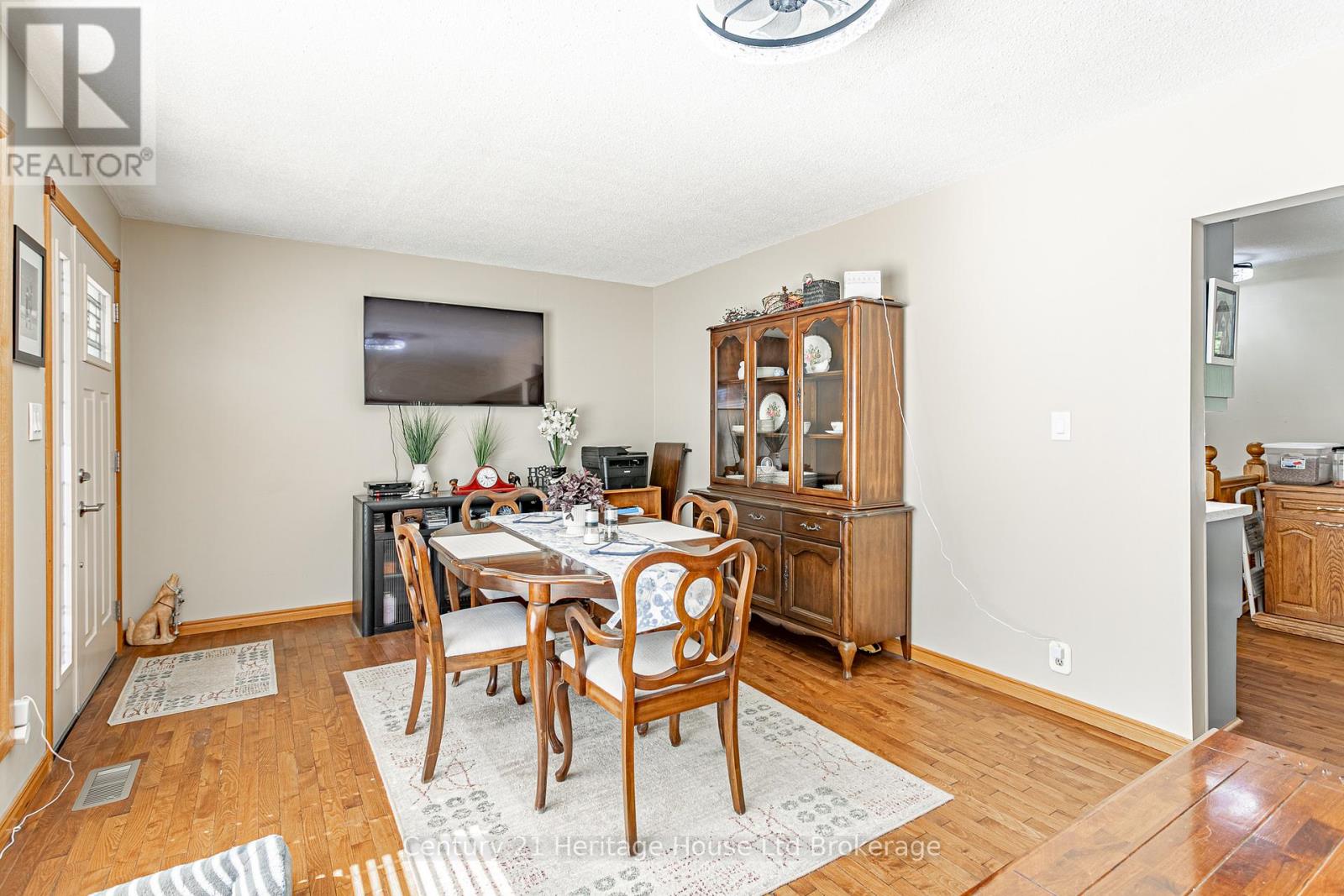 694 Queen Street, East Zorra-Tavistock, Ontario  N0J 1M0 - Photo 6 - X13445082