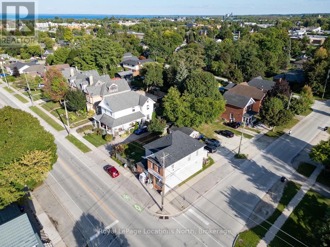 256 Ontario Street, Collingwood, Ontario  L9Y 1M9 - Photo 5 - S13444990