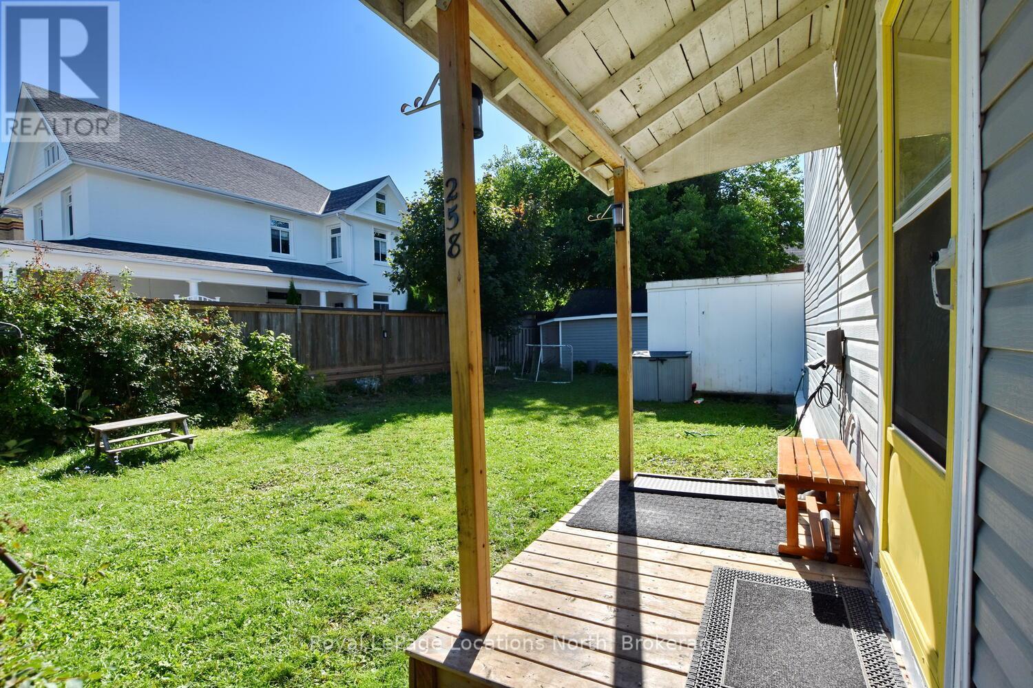 256 Ontario Street, Collingwood, Ontario  L9Y 1M9 - Photo 9 - S13444990