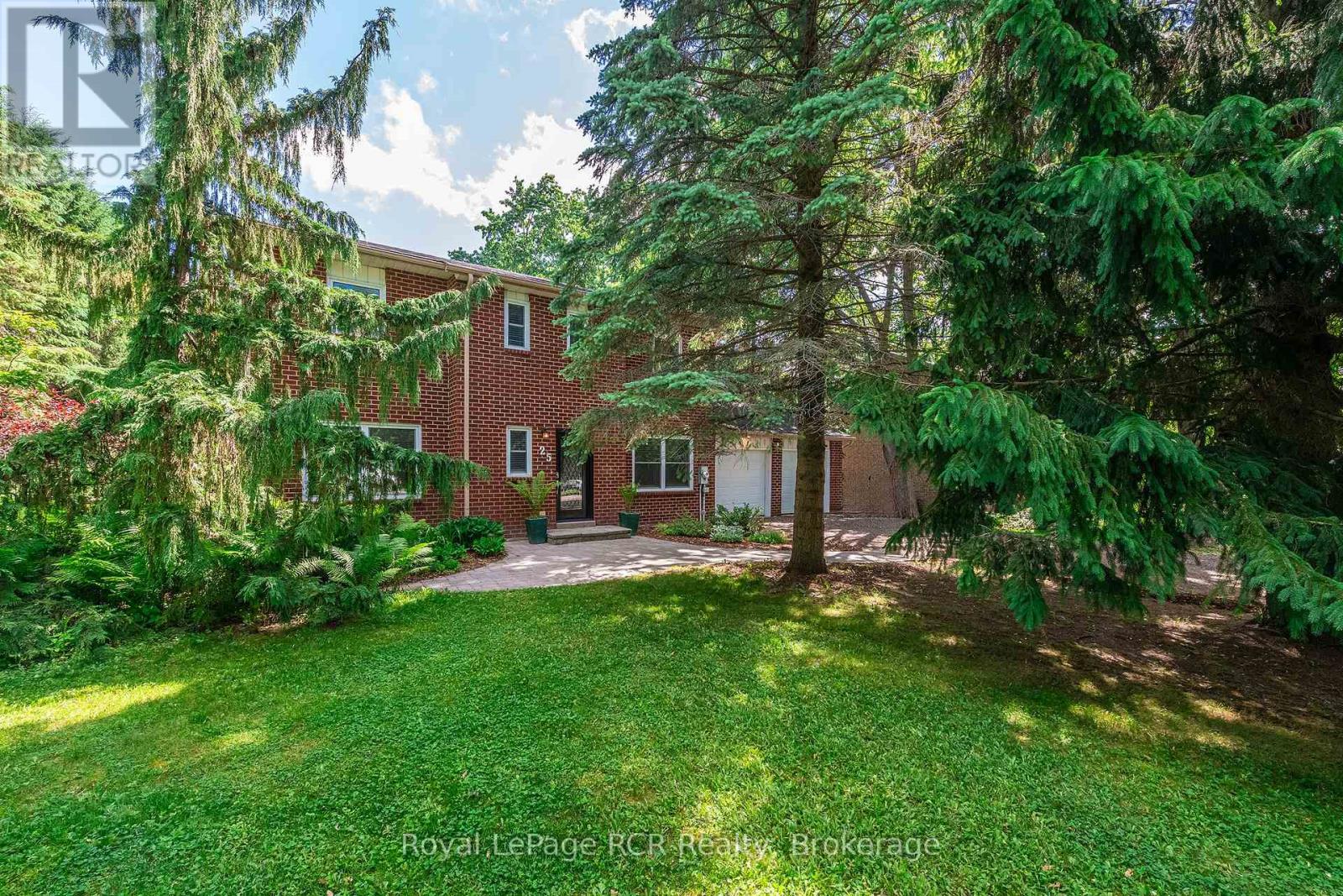 25 Agnes Street, Caledon, Ontario  L7K 0C6 - Photo 2 - W13445068
