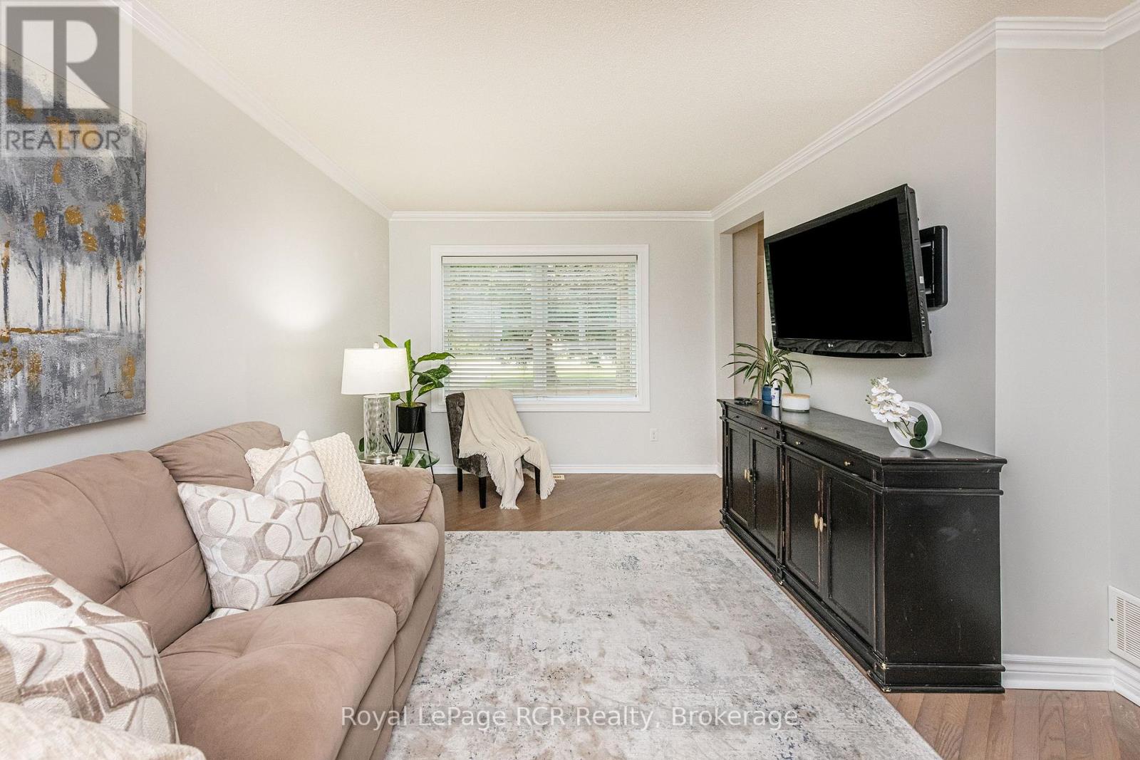 25 Agnes Street, Caledon, Ontario  L7K 0C6 - Photo 9 - W13445068