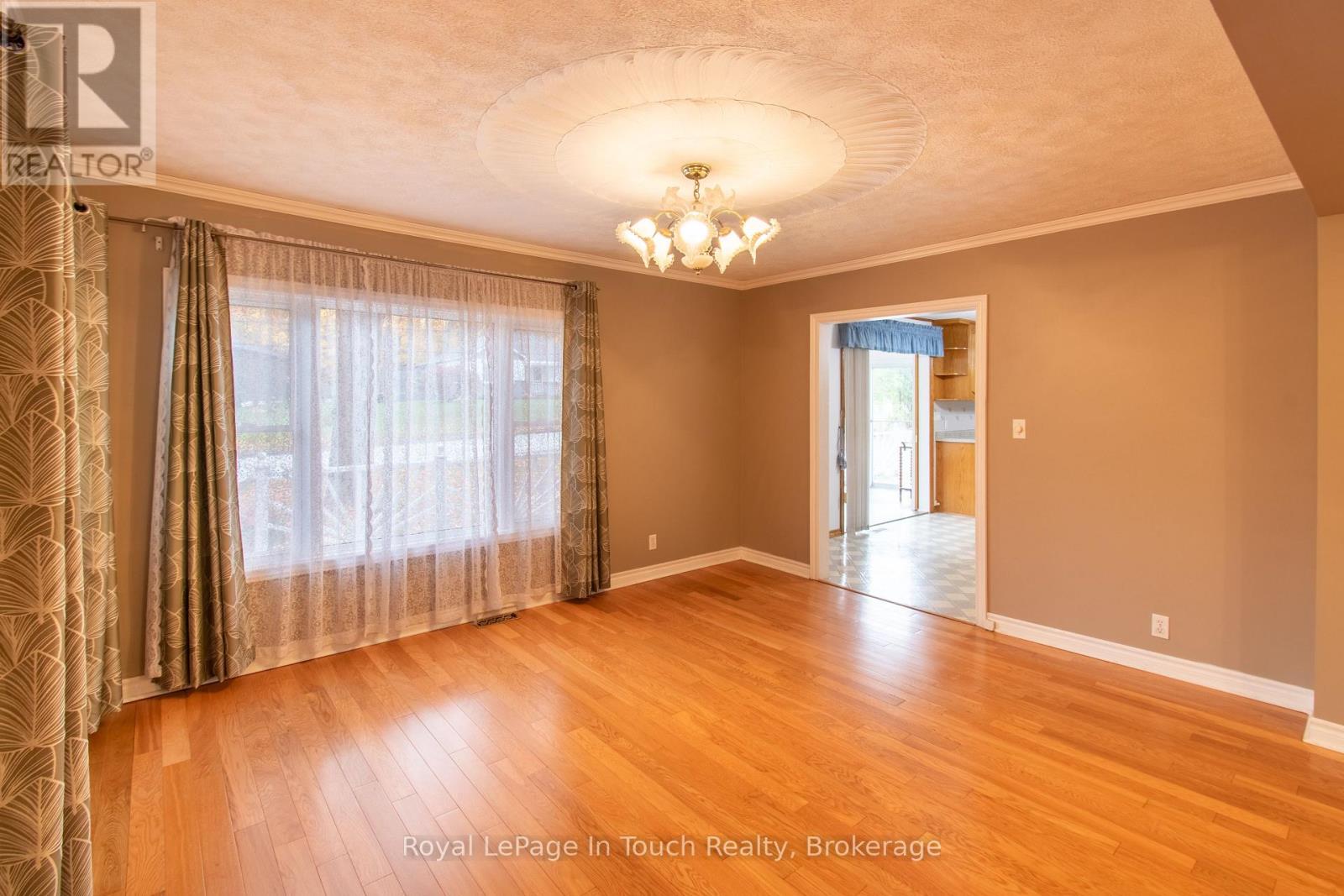 748 Overhead Bridge Road, Penetanguishene, Ontario  L9M 0V6 - Photo 17 - S13445186