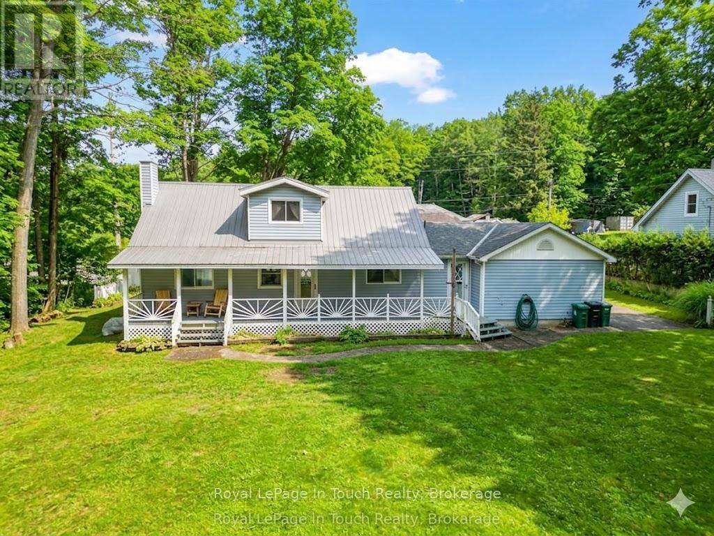 748 Overhead Bridge Road, Penetanguishene, Ontario  L9M 0V6 - Photo 2 - S13445186
