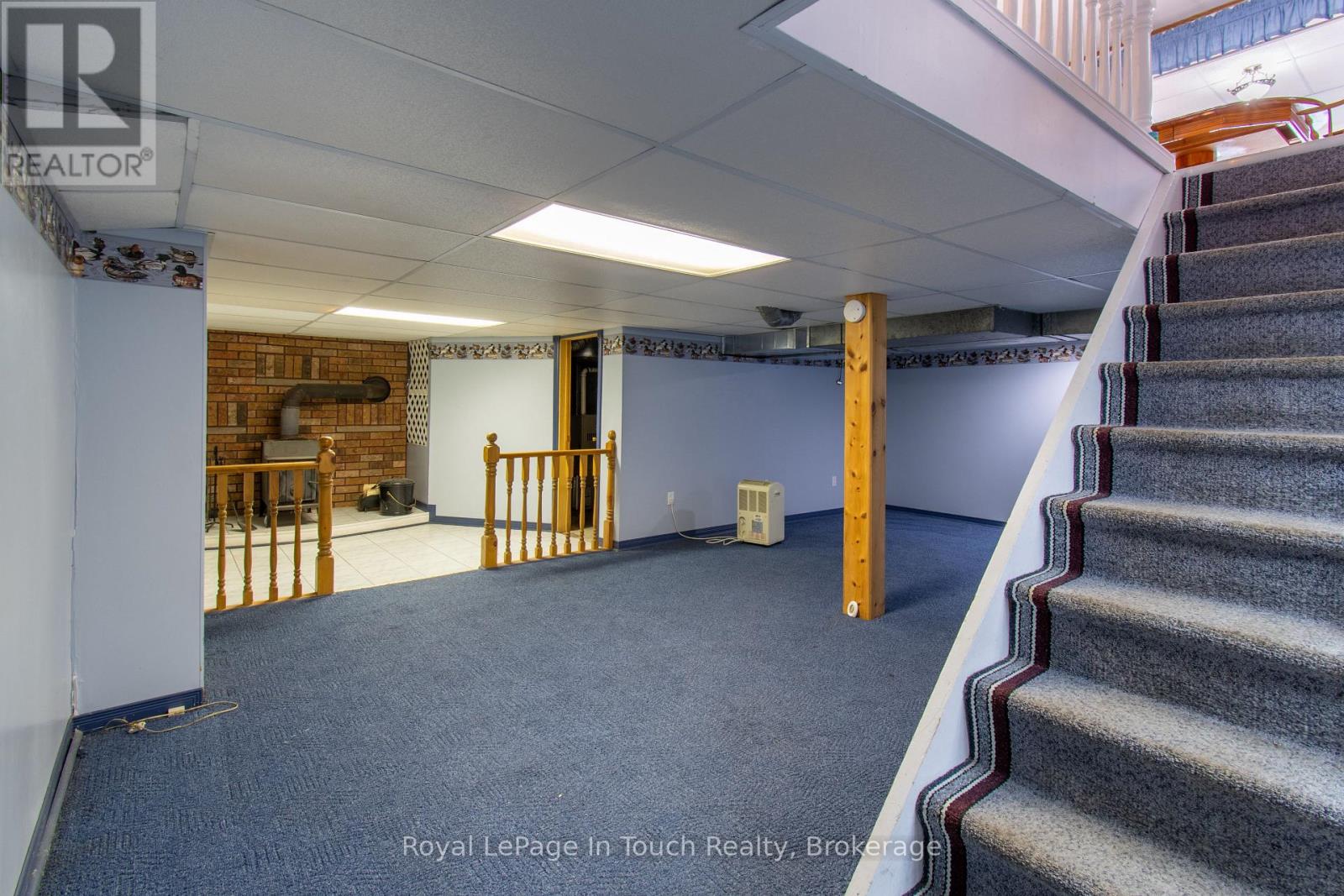 748 Overhead Bridge Road, Penetanguishene, Ontario  L9M 0V6 - Photo 29 - S13445186