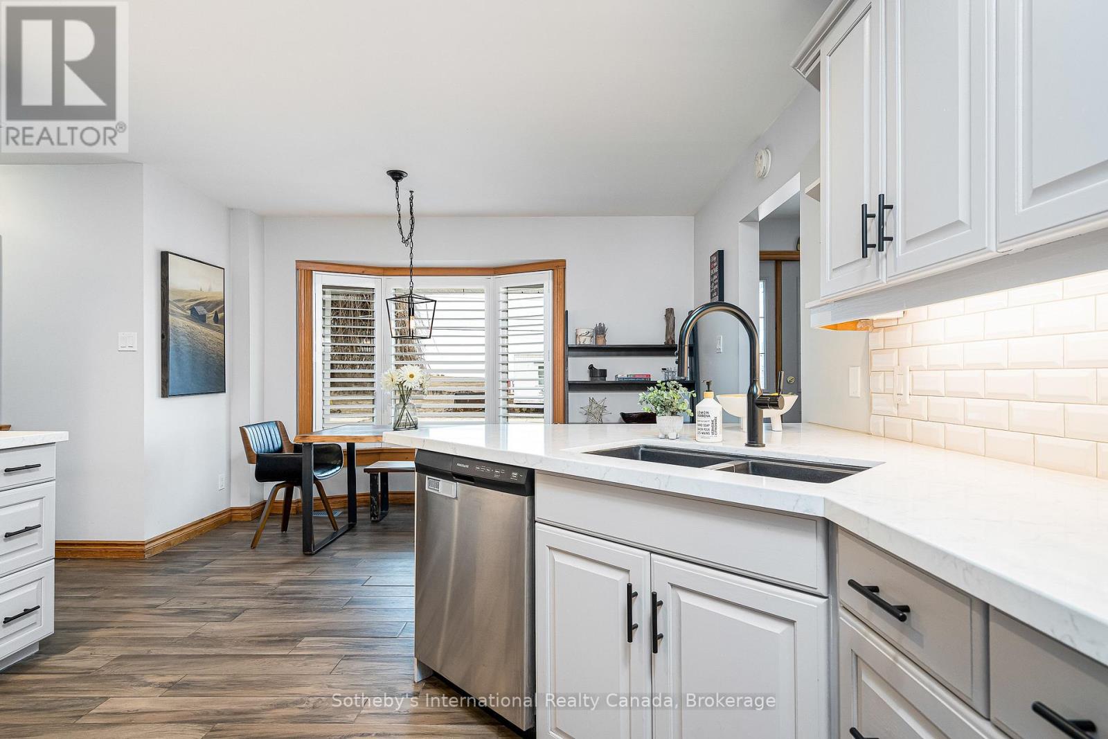 154 Mary Street, Clearview, Ontario  L0M 1G0 - Photo 11 - S13445436