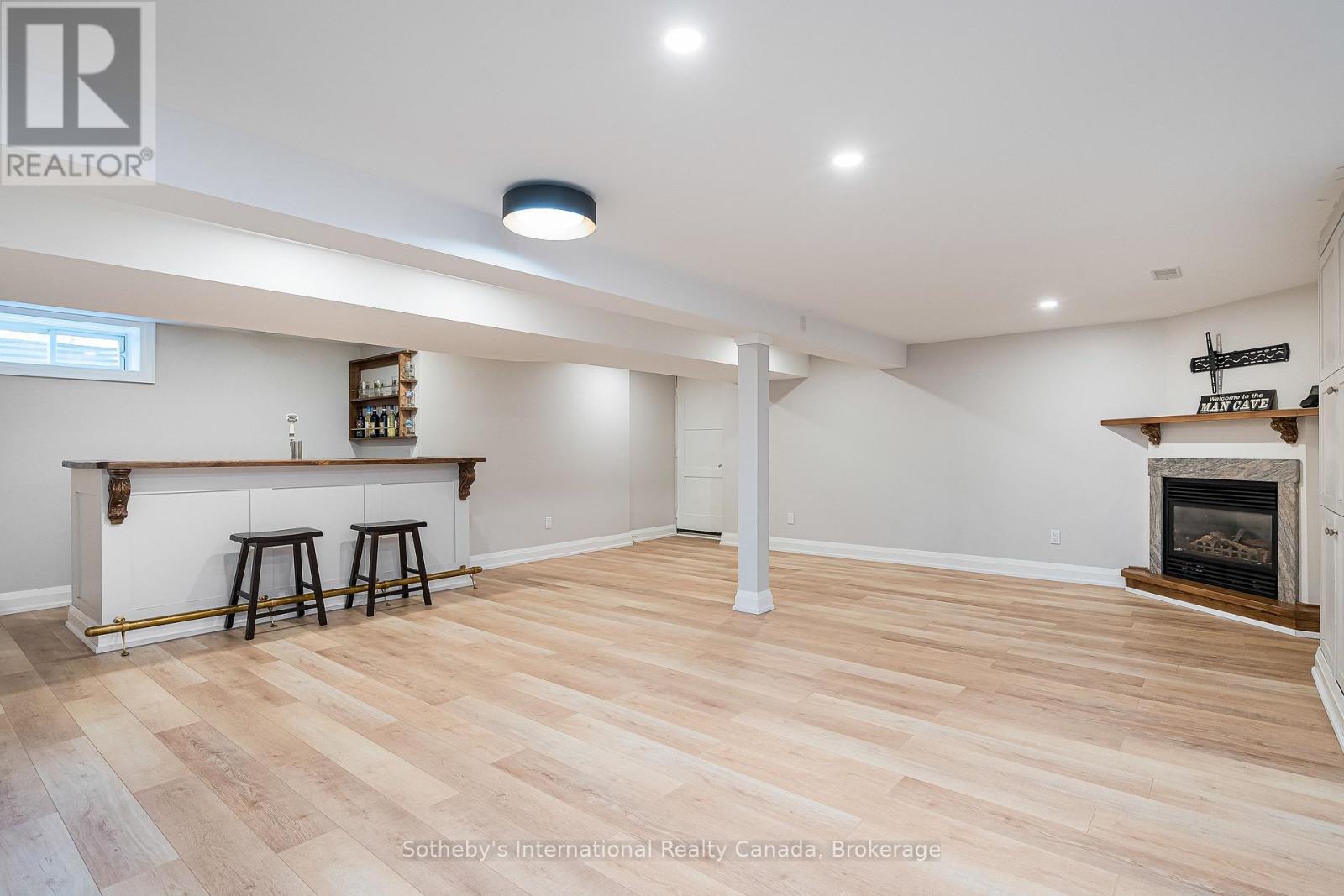 154 Mary Street, Clearview, Ontario  L0M 1G0 - Photo 32 - S13445436