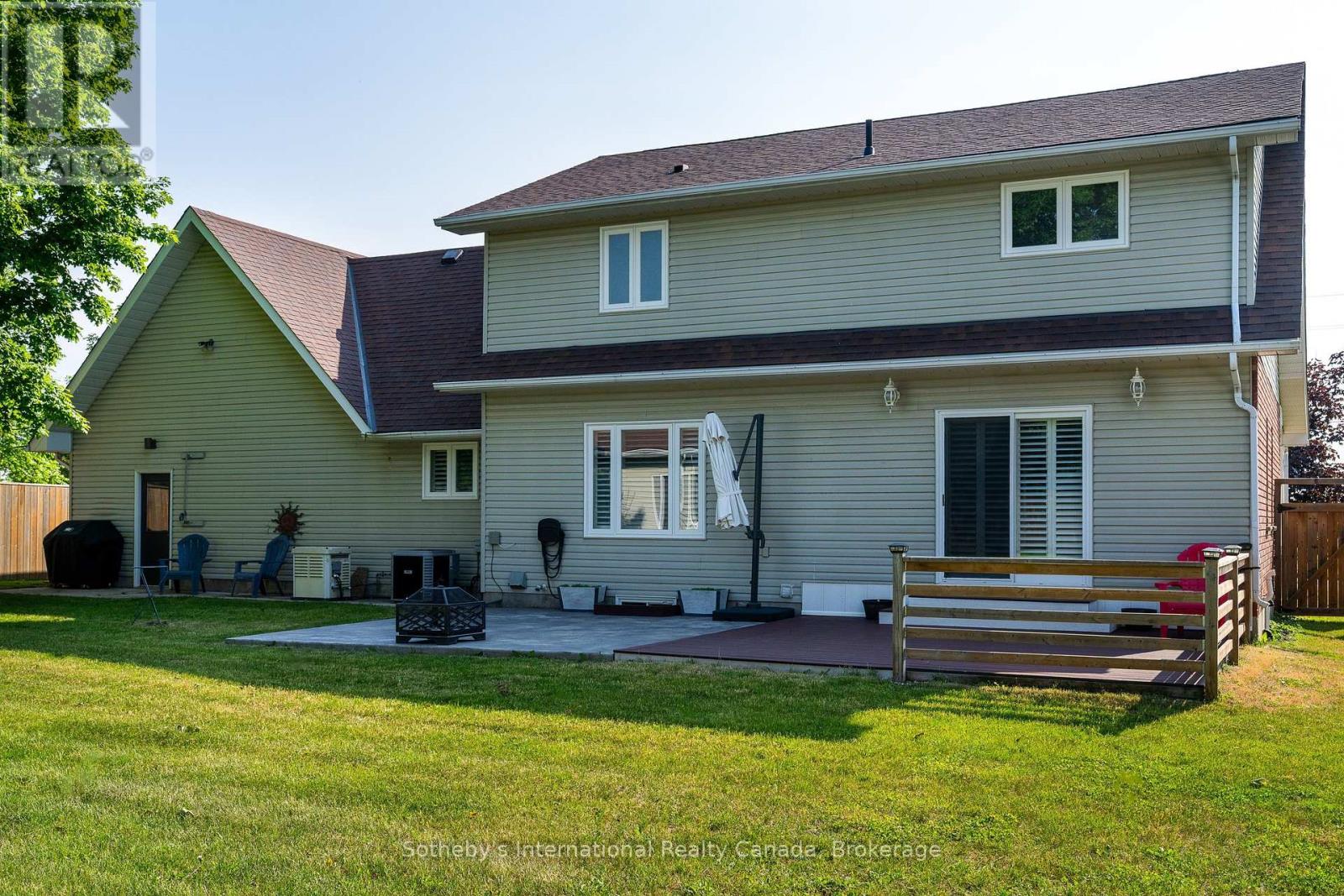 154 Mary Street, Clearview, Ontario  L0M 1G0 - Photo 37 - S13445436