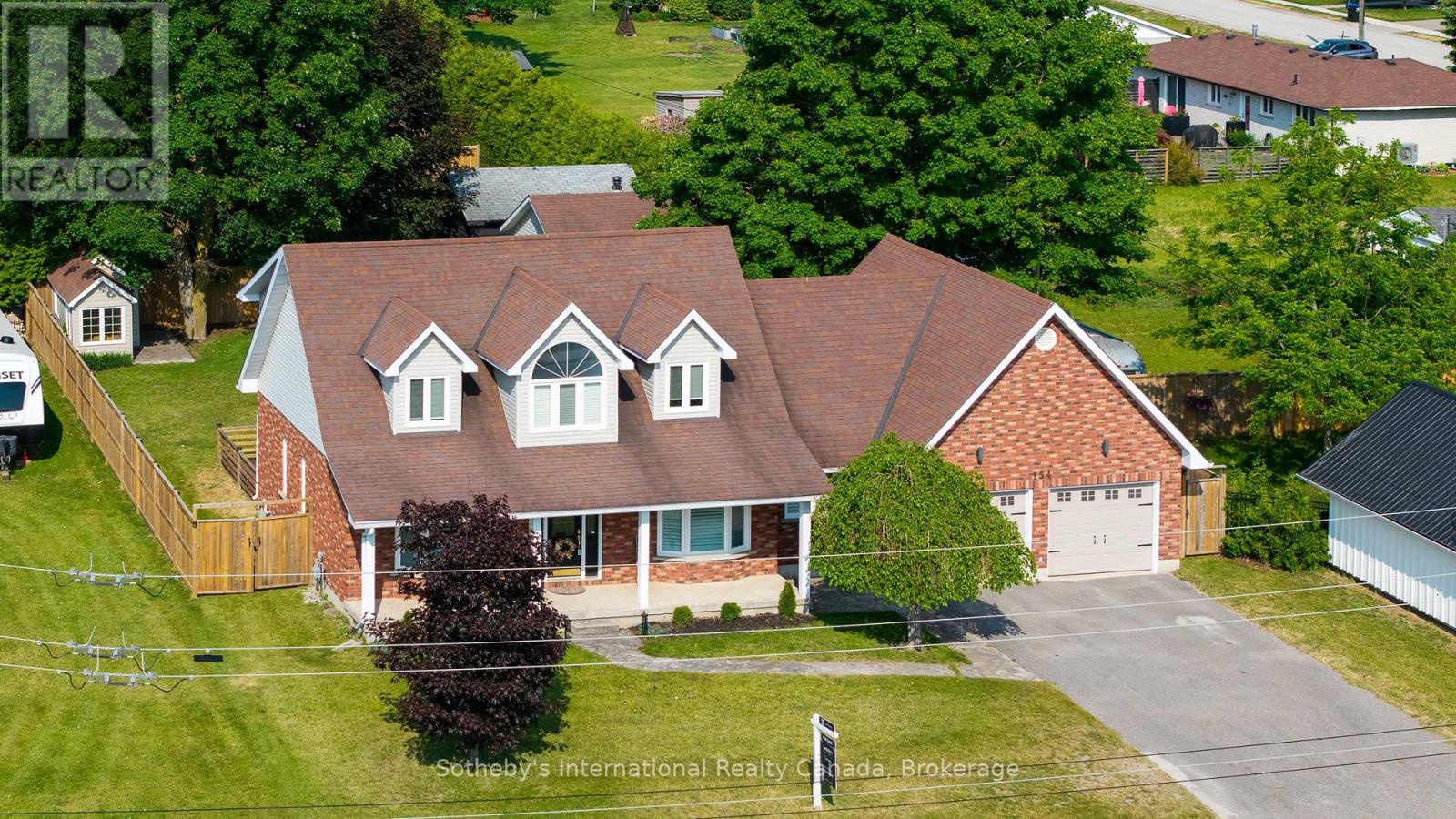 154 Mary Street, Clearview, Ontario  L0M 1G0 - Photo 4 - S13445436