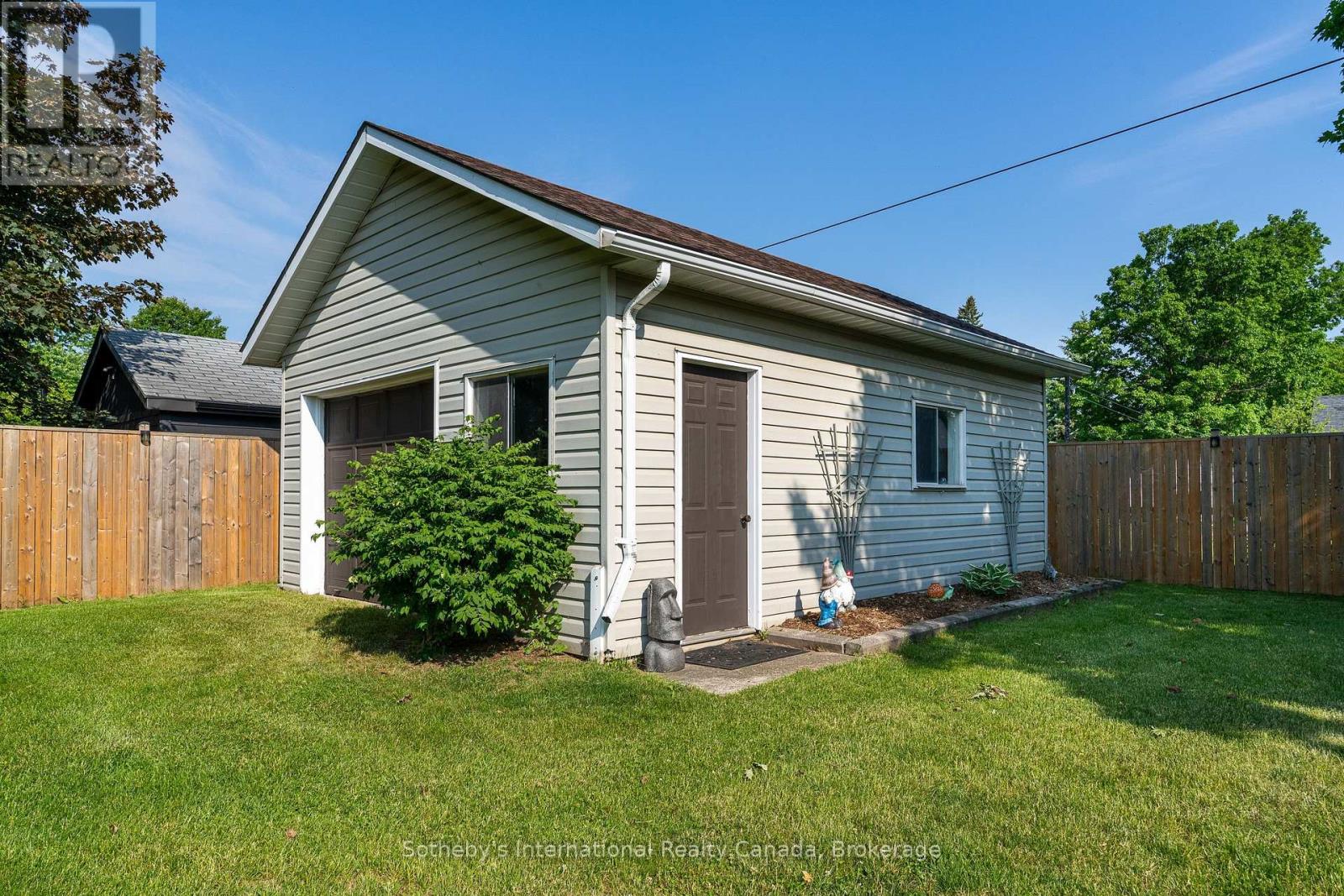 154 Mary Street, Clearview, Ontario  L0M 1G0 - Photo 41 - S13445436