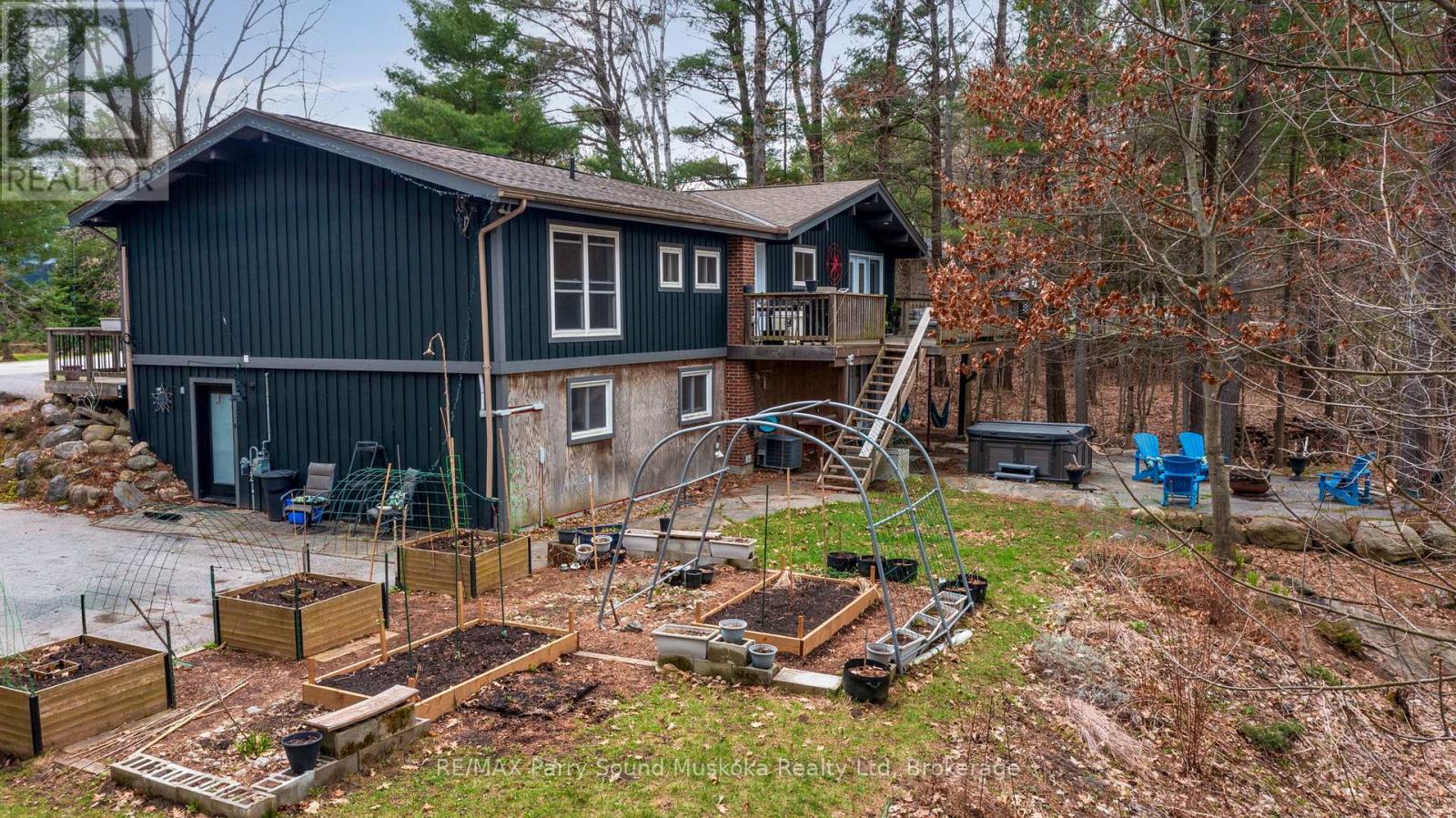 11 Brenda Avenue, Parry Sound, Ontario  P2A 2Y9 - Photo 36 - X13445470
