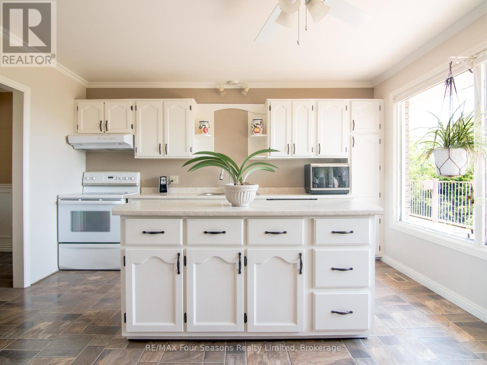 247 Jackson Drive, Cramahe, Ontario  K0K 1S0 - Photo 6 - X13445704