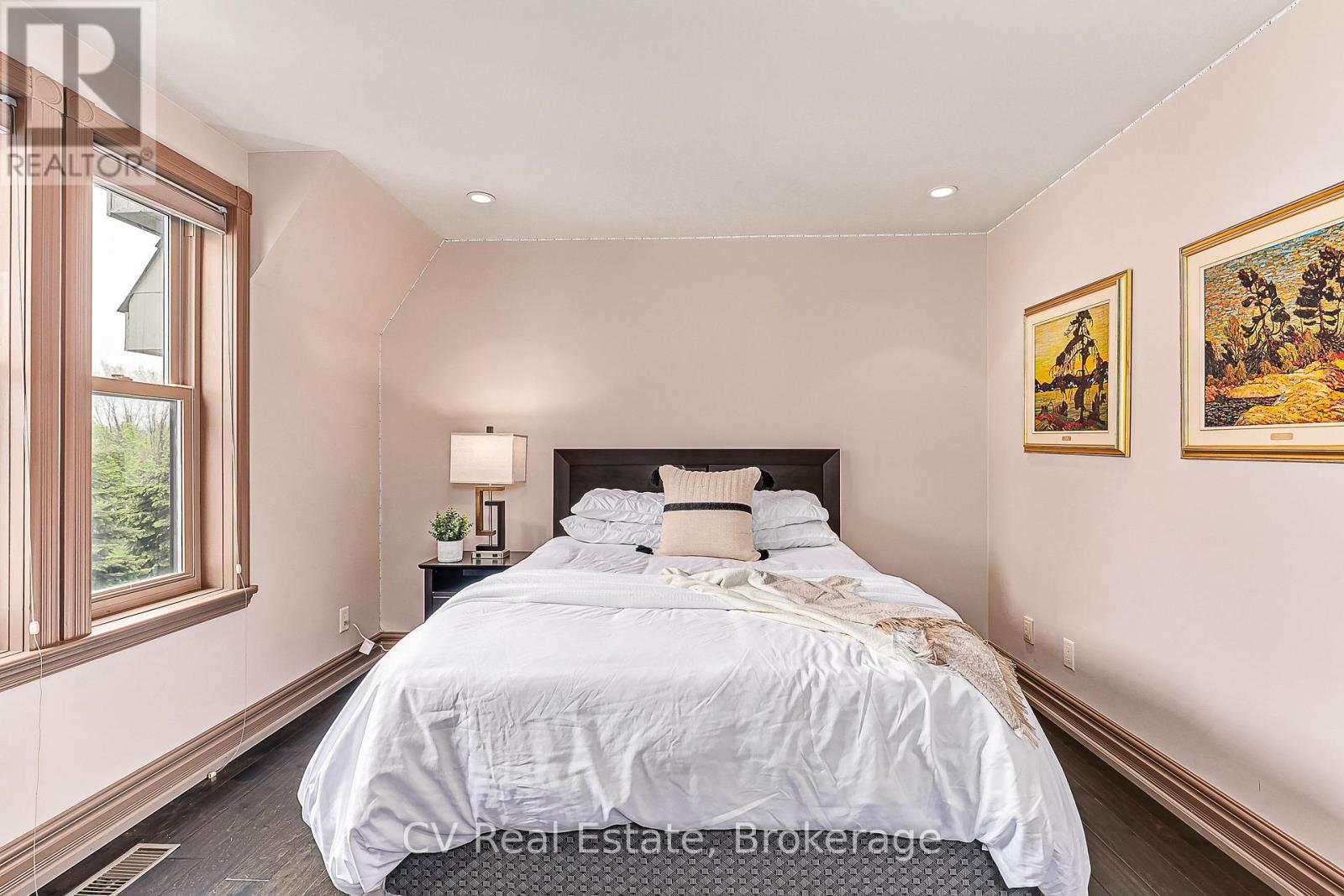 159 Snowbridge Way, Blue Mountains, Ontario  L9Y 0V1 - Photo 29 - X13445924
