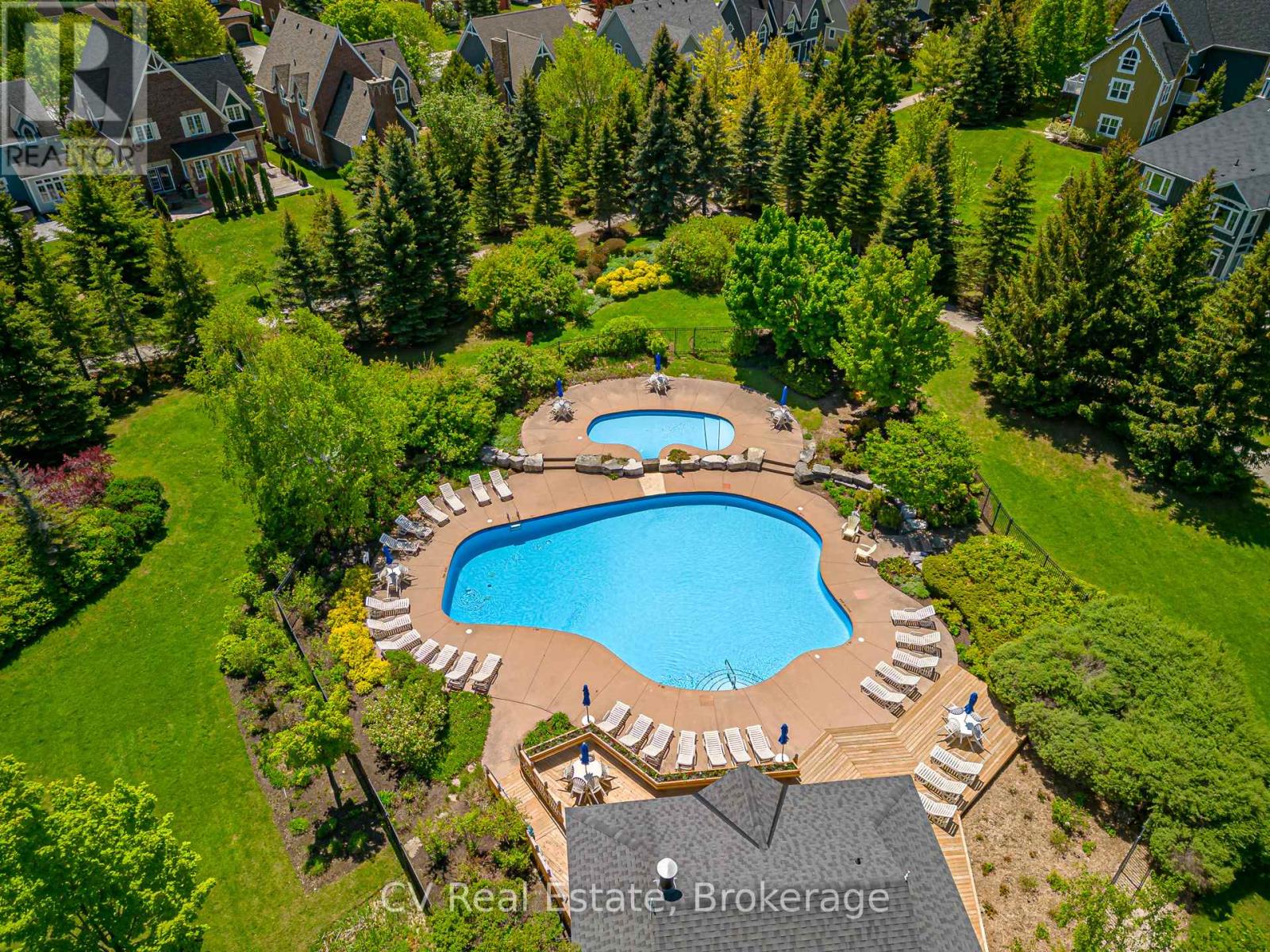 159 Snowbridge Way, Blue Mountains, Ontario  L9Y 0V1 - Photo 4 - X13445924