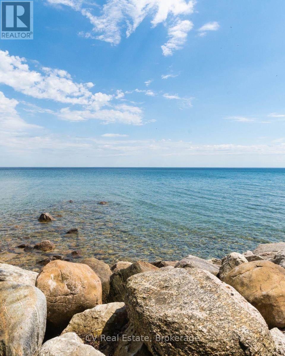 159 Snowbridge Way, Blue Mountains, Ontario  L9Y 0V1 - Photo 44 - X13445924