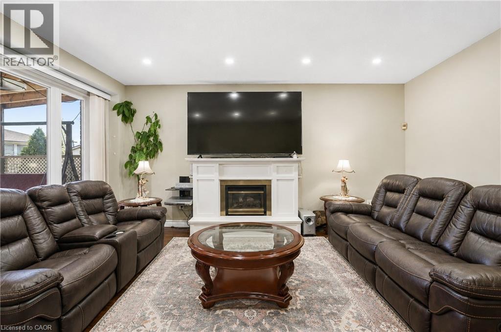 15 Talia Court, Hamilton, Ontario  L6E 4X8 - Photo 10 - 40839865
