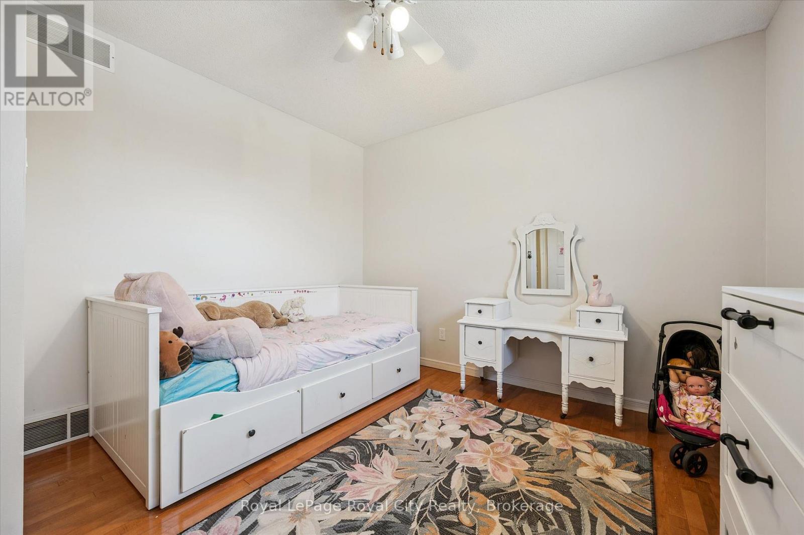 20 Darby Road, Guelph, Ontario  N1K 1R4 - Photo 22 - X13446028