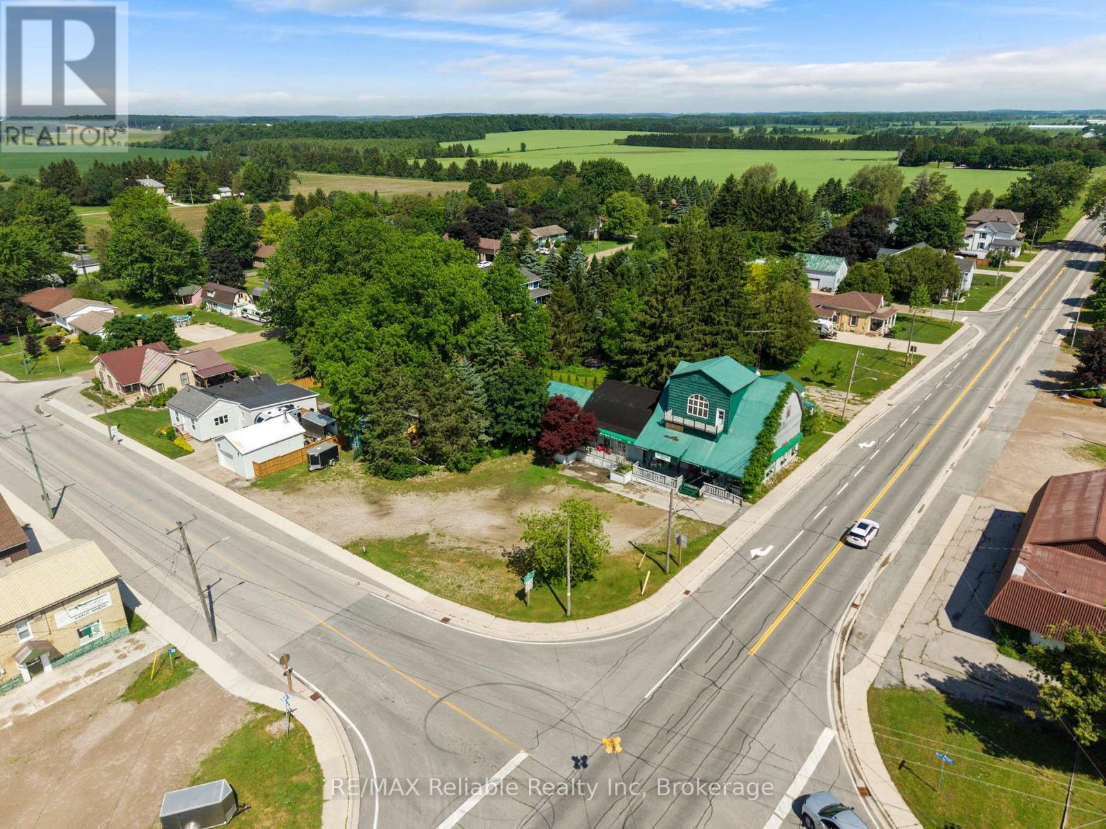 31 London Road, Bluewater, Ontario  N0M 1J0 - Photo 42 - X13446122