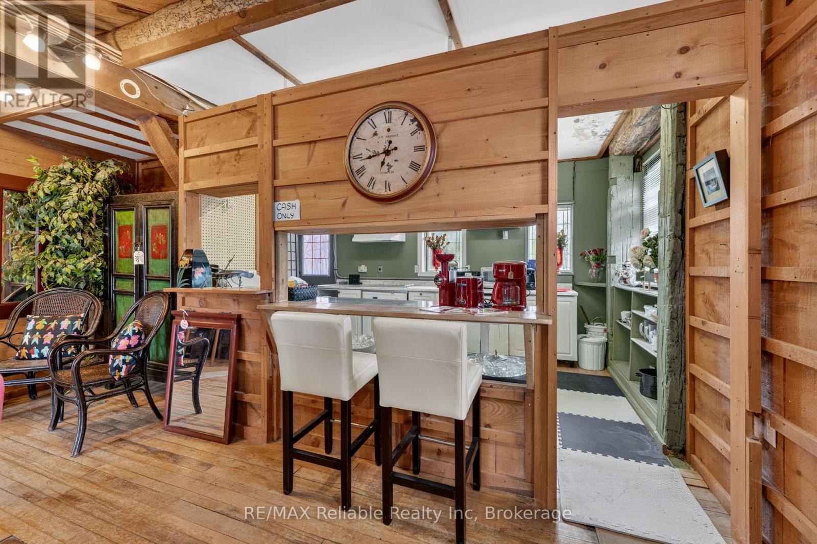 31 London Road, Bluewater, Ontario  N0M 1J0 - Photo 5 - X13446122