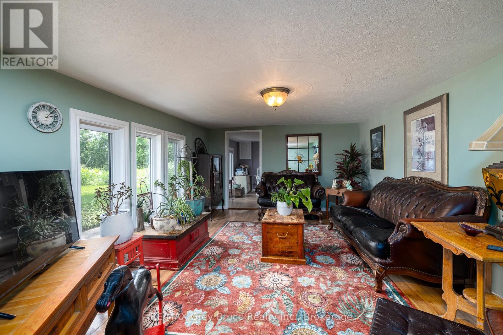 318588 Grey Rd 1, Georgian Bluffs, Ontario  N4K 5N4 - Photo 7 - X13446192